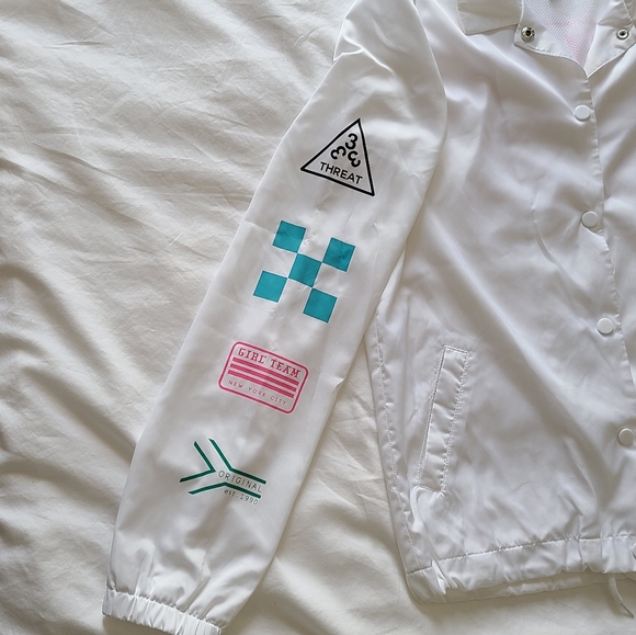 Sport Windbreaker jacket - Picture 8 of 9